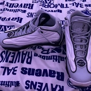 They don’t fit. Jordan pro strong mens .